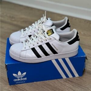 Adidas Superstar Cloud White Core Black EG4958 Sneaker Shell Toe Size 8.5